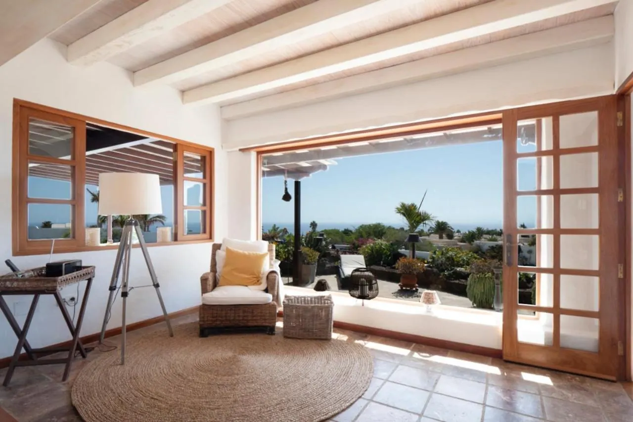 Finca Paraiso - Finest Villa With Incredible Views Over Puerto Del Carmen 푸에르토 델 카르멘 스페인