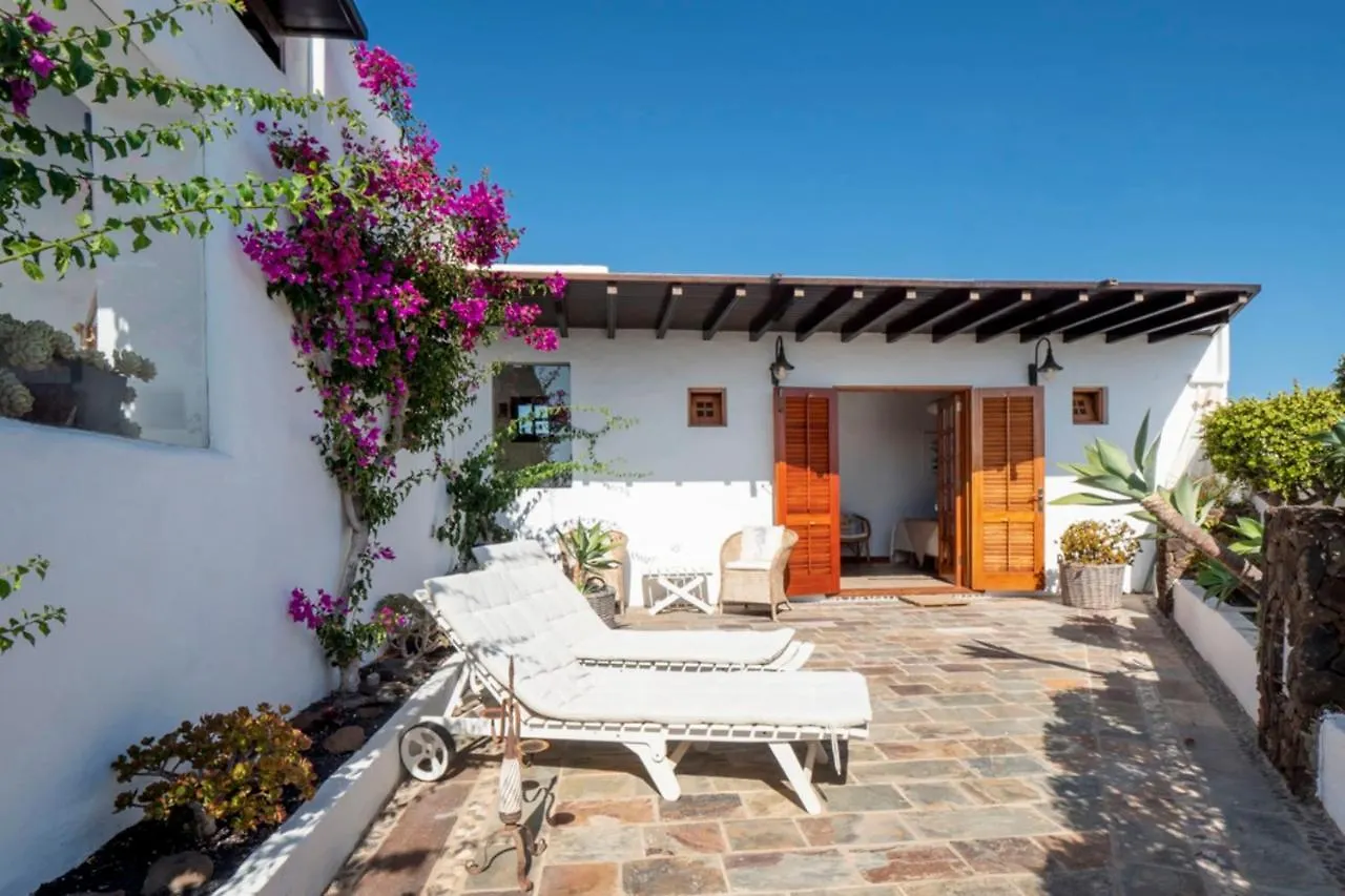 Finca Paraiso - Finest Villa With Incredible Views Over Puerto Del Carmen 푸에르토 델 카르멘