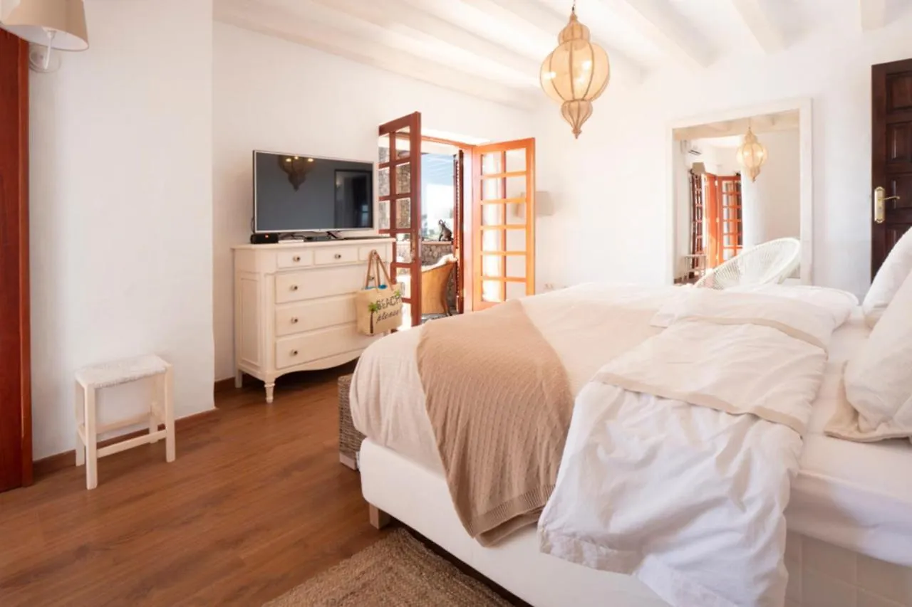 Finca Paraiso - Finest Villa With Incredible Views Over Puerto Del Carmen 푸에르토 델 카르멘