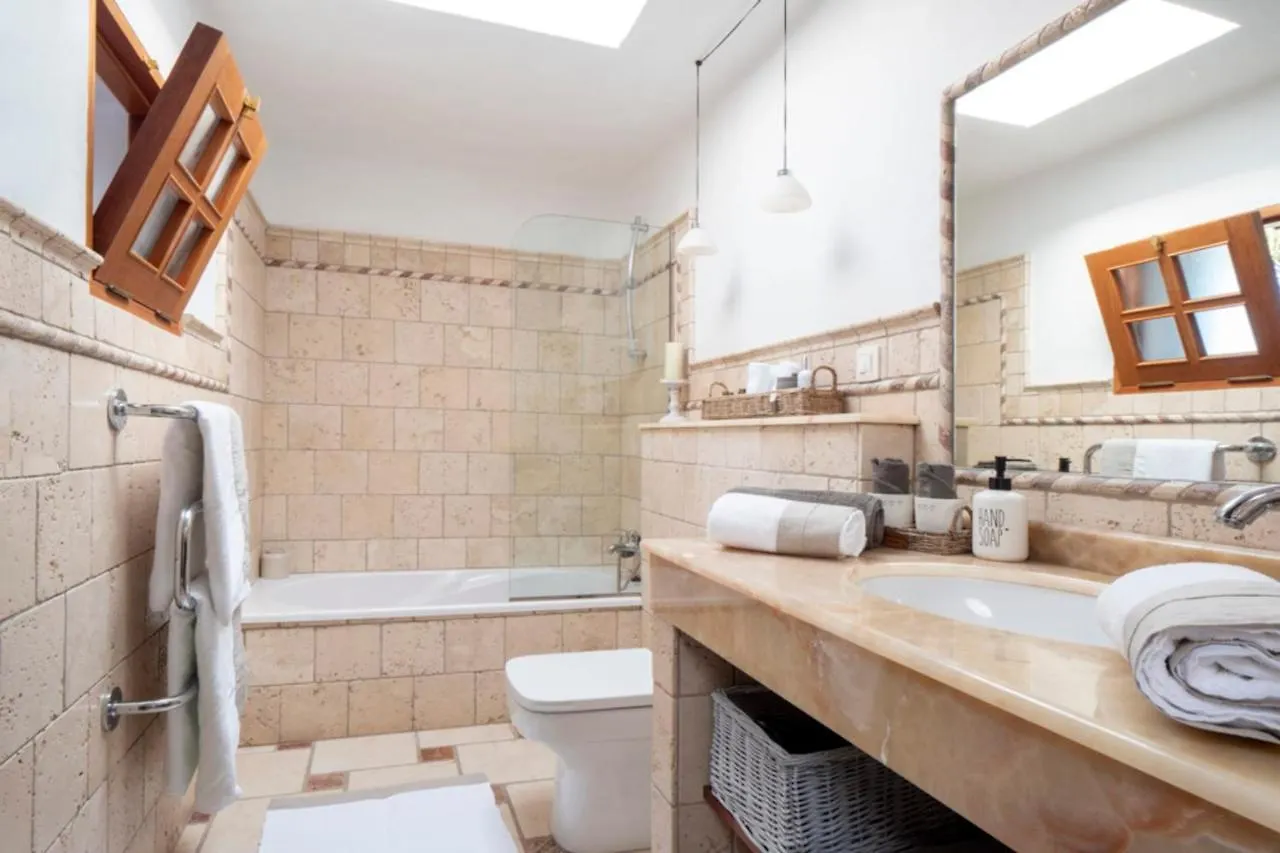 Finca Paraiso - Finest Villa With Incredible Views Over Puerto Del Carmen 푸에르토 델 카르멘
