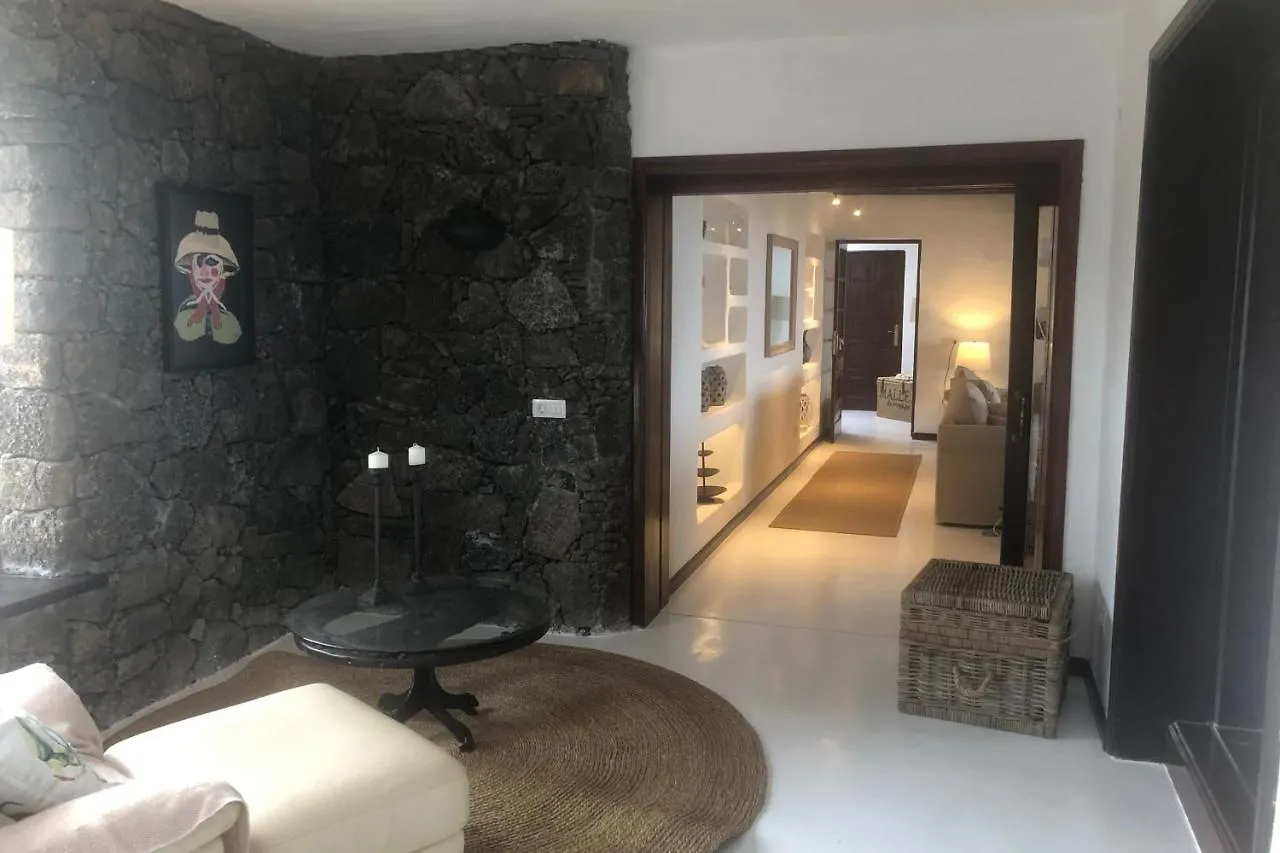 Finca Paraiso - Finest Villa With Incredible Views Over Puerto Del Carmen Puerto del Carmen